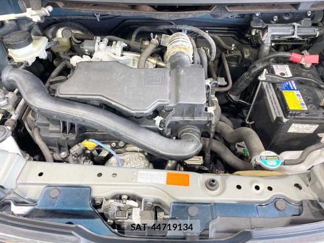 Toyota ROOMY 2017-08 7619628-17