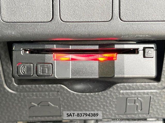 Toyota ROOMY 2017-05 7619626-5