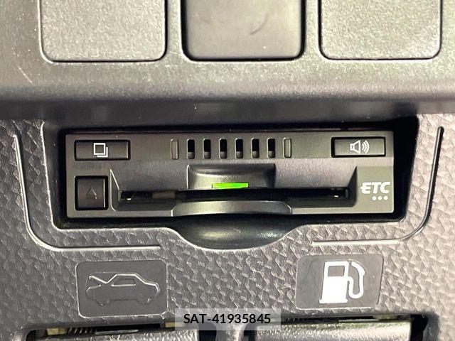 Toyota ROOMY 2021-02 7619634-6