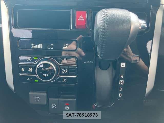 Toyota ROOMY 2021-04 7619608-12