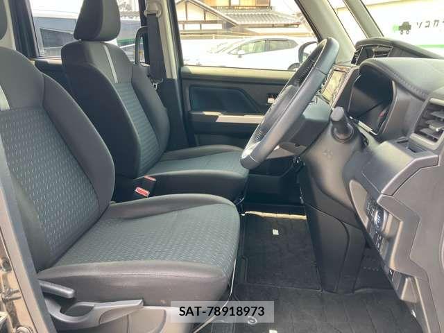 Toyota ROOMY 2021-04 7619608-4