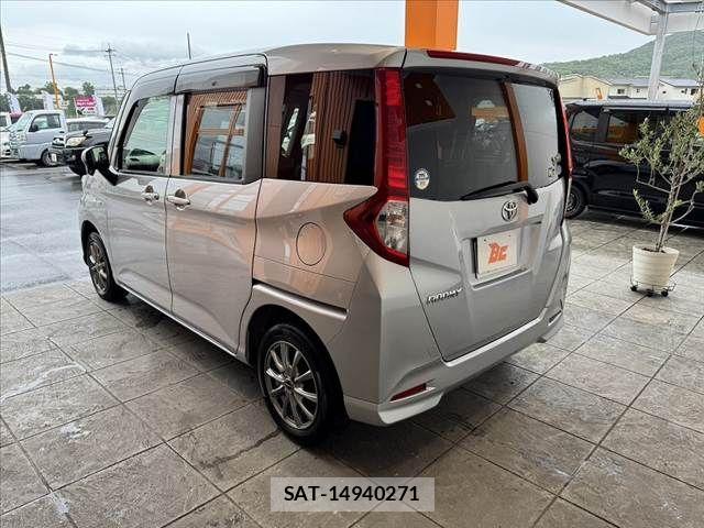 Toyota ROOMY 2017-01 7619644-12