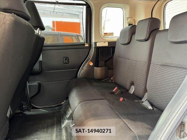 Toyota ROOMY 2017-01 7619644-18