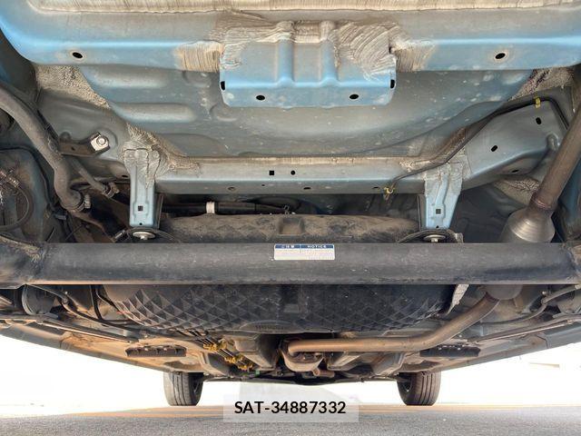 Toyota ROOMY 2018-09 7619640-18