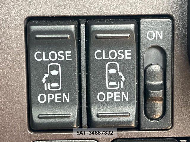 Toyota ROOMY 2018-09 7619640-2