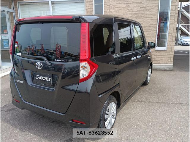 Toyota ROOMY 2022-05 7619630-2