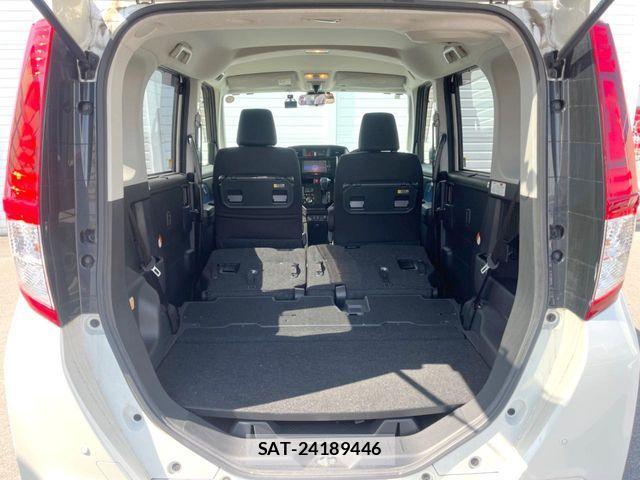 Toyota ROOMY 2018-05 7619627-9