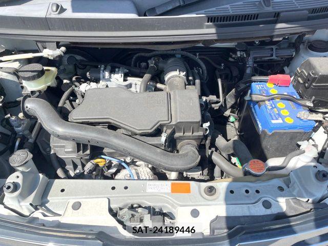 Toyota ROOMY 2018-05 7619627-17