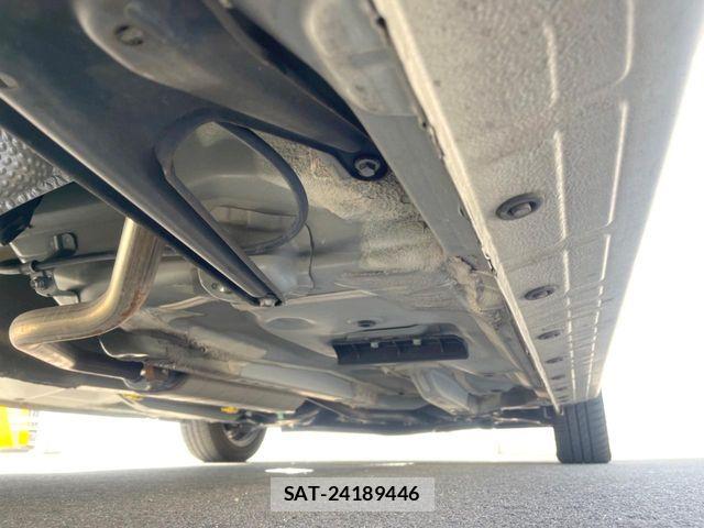 Toyota ROOMY 2018-05 7619627-19