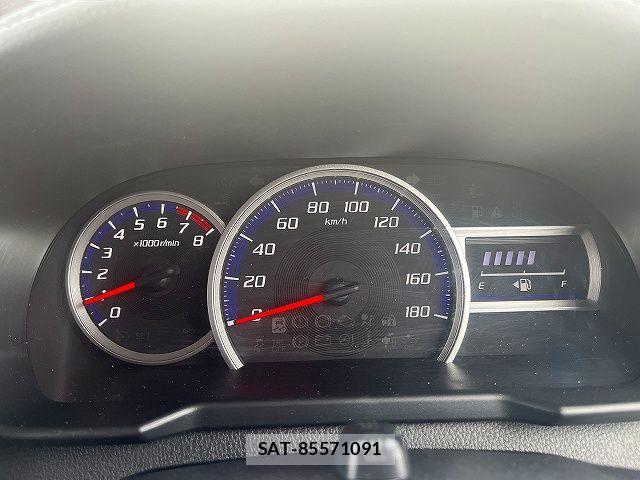 Toyota ROOMY 2018-08 7619617-7