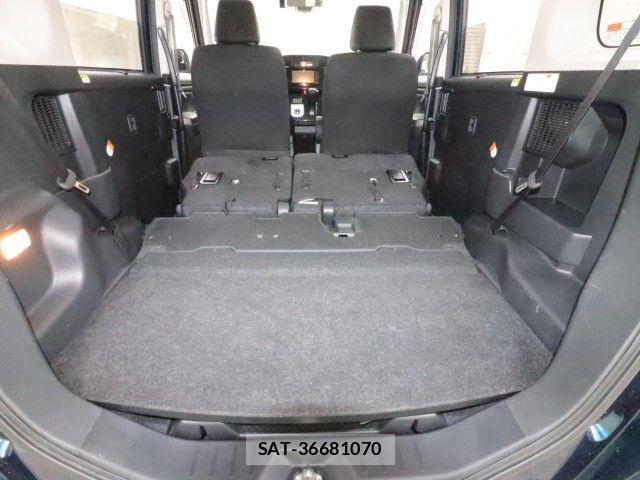 Toyota ROOMY 2017-07 7619638-11