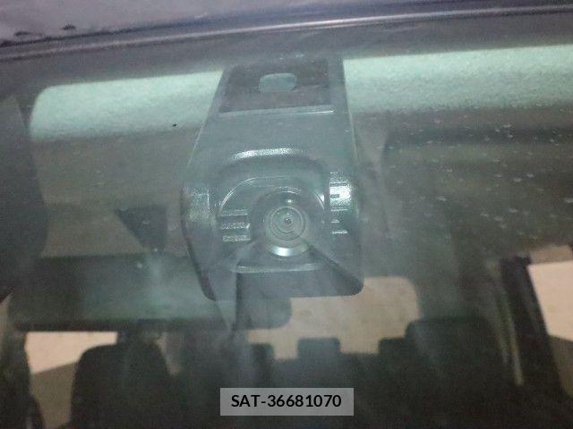 Toyota ROOMY 2017-07 7619638-15