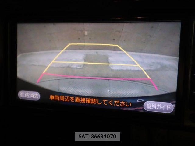 Toyota ROOMY 2017-07 7619638-17