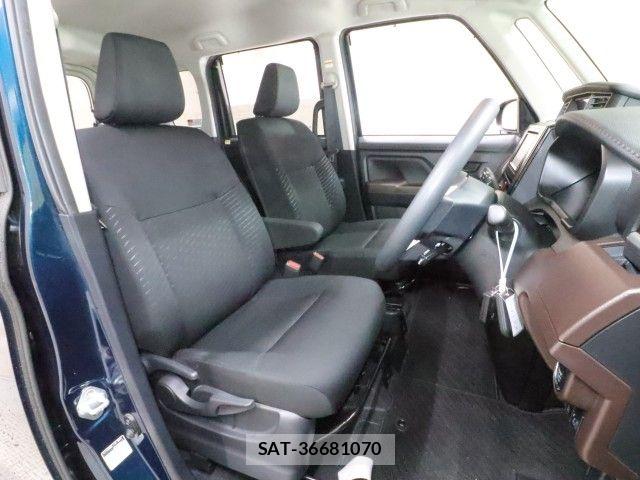 Toyota ROOMY 2017-07 7619638-3