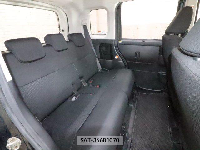 Toyota ROOMY 2017-07 7619638-4