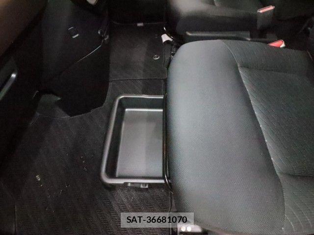 Toyota ROOMY 2017-07 7619638-7