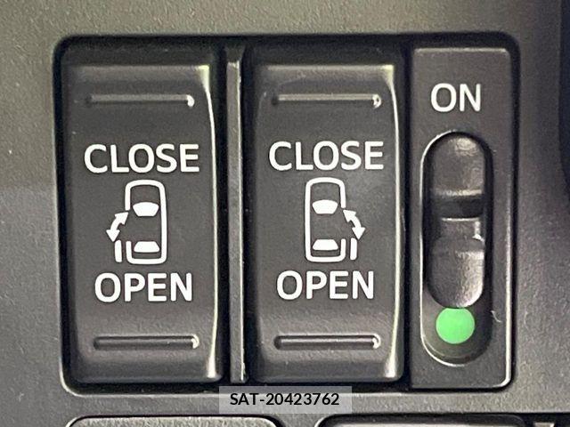 Toyota ROOMY 2019-01 7619635-2