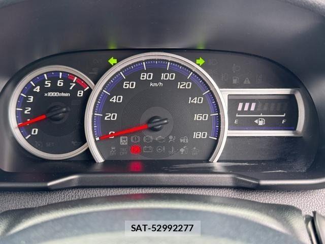 Toyota ROOMY 2017-10 7619632-14