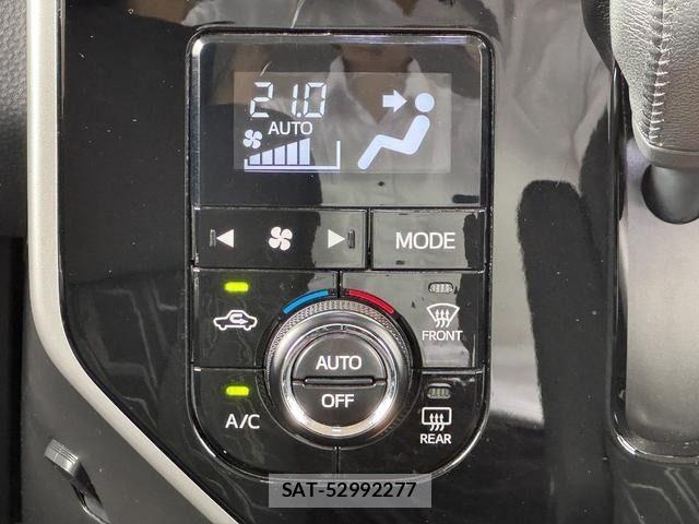 Toyota ROOMY 2017-10 7619632-19