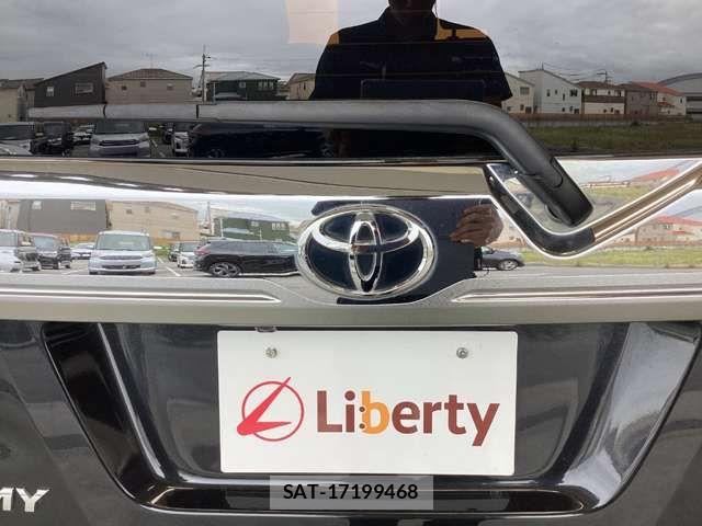 Toyota ROOMY 2019-03 7619615-14