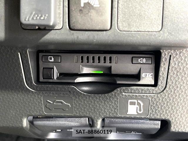 Toyota ROOMY 2024-07 7728003-6