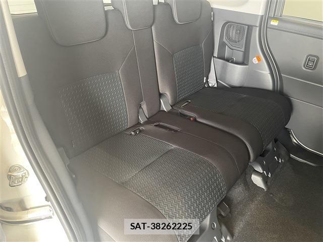 Toyota ROOMY 2022-03 7879183-27
