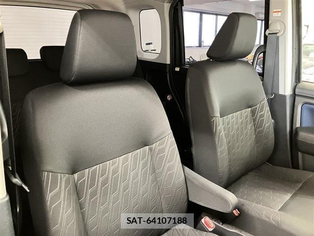Toyota ROOMY 2018-04 7879194-12