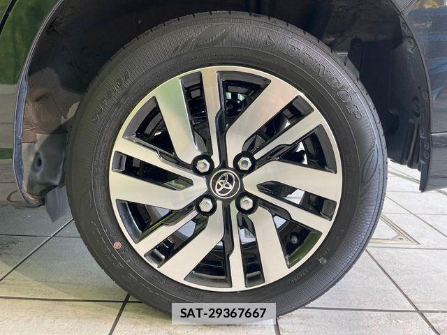 Toyota ROOMY 2023-07 7879181-13