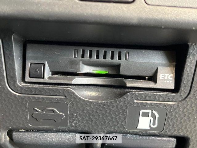 Toyota ROOMY 2023-07 7879181-5