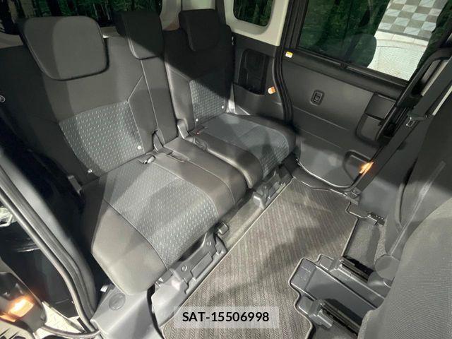 Toyota ROOMY 2023-01 7879178-9