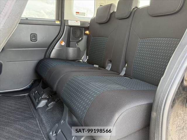 Toyota ROOMY 2020-09 7879188-18