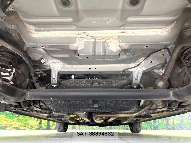 Toyota ROOMY 2019-01 7879189-18