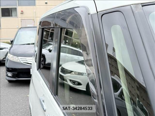 Toyota ROOMY 2019-05 7879191-29