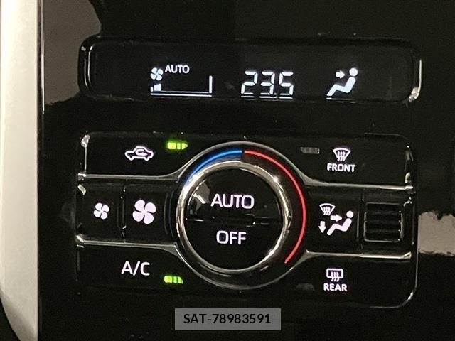 Toyota ROOMY 2023-08 7879186-13