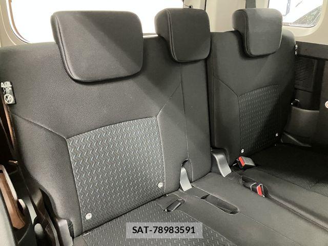 Toyota ROOMY 2023-08 7879186-19