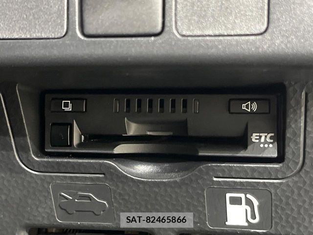 Toyota ROOMY 2022-04 7879182-7