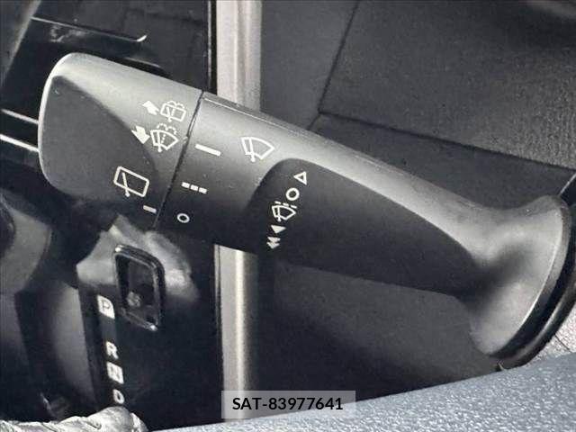 Toyota ROOMY 2018-12 7903323-23
