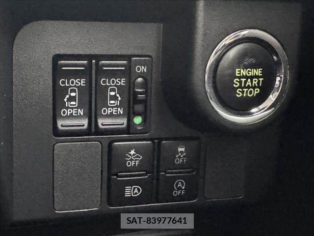 Toyota ROOMY 2018-12 7903323-5