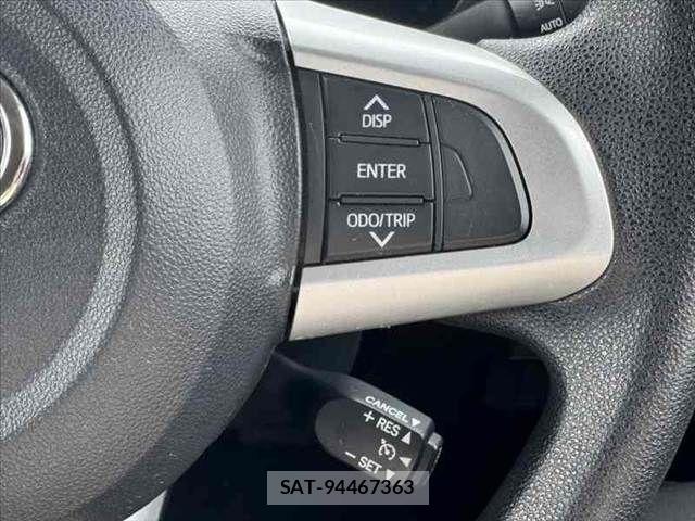 Toyota ROOMY 2017-09 7903325-23
