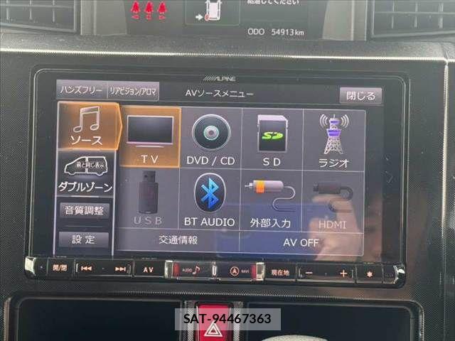 Toyota ROOMY 2017-09 7903325-4