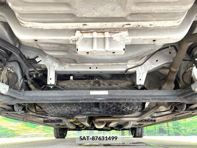 Toyota ROOMY 2017-08 7963594-18