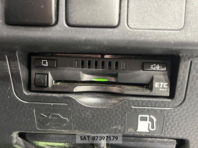 Toyota ROOMY 2021-05 7963586-4