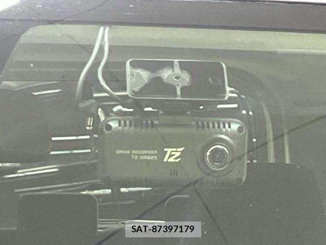 Toyota ROOMY 2021-05 7963586-5