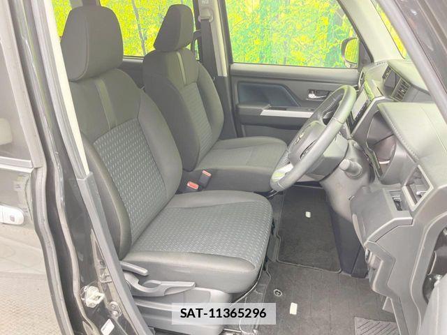 Toyota ROOMY 2021-11 7963591-7