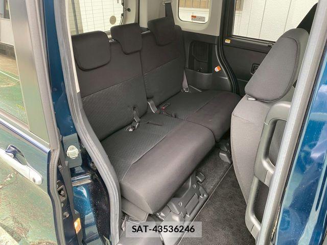 Toyota ROOMY 2017-03 7963599-24