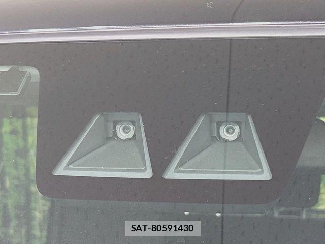 Toyota ROOMY 2022-07 7980865-2