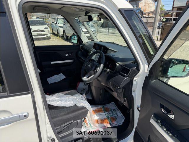 Toyota ROOMY 2021-05 7980864-4