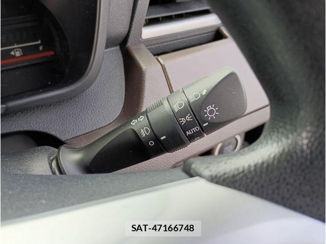 Toyota ROOMY 2019-06 7980877-17