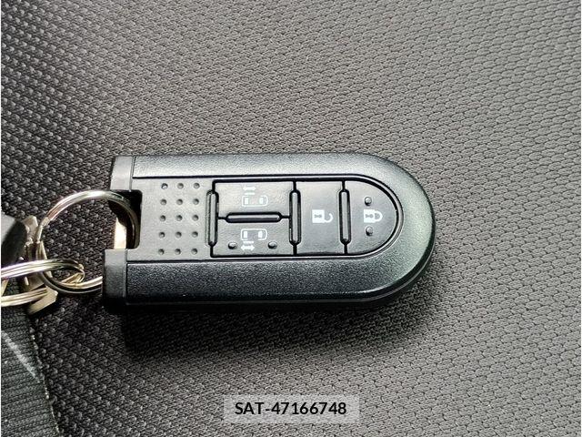 Toyota ROOMY 2019-06 7980877-18