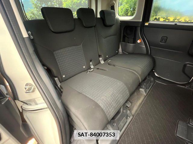 Toyota ROOMY 2024-08 7980856-8